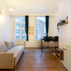 Appartement Oasis In The, Antwerpen